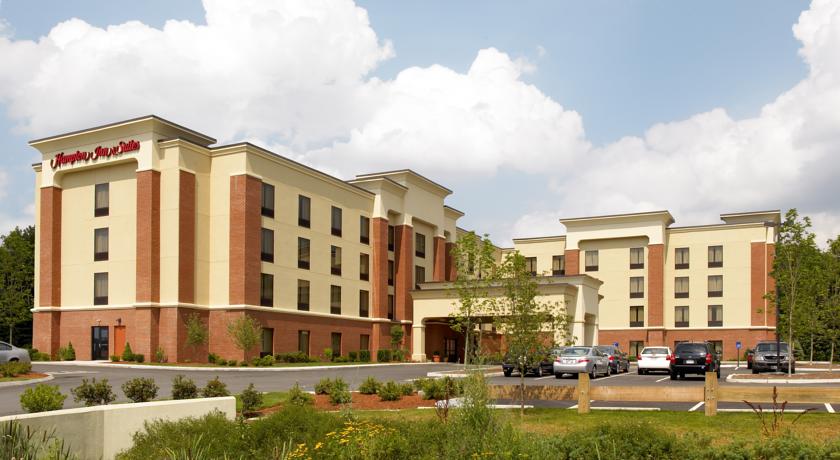 Hampton Inn & Suites Providence - Smithfield