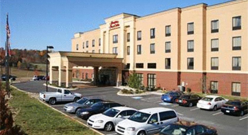 Hampton Inn & Suites Sevierville At Stadium Drive
