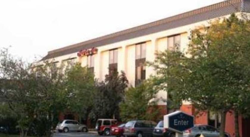 Hampton Inn Chicago-Westchester