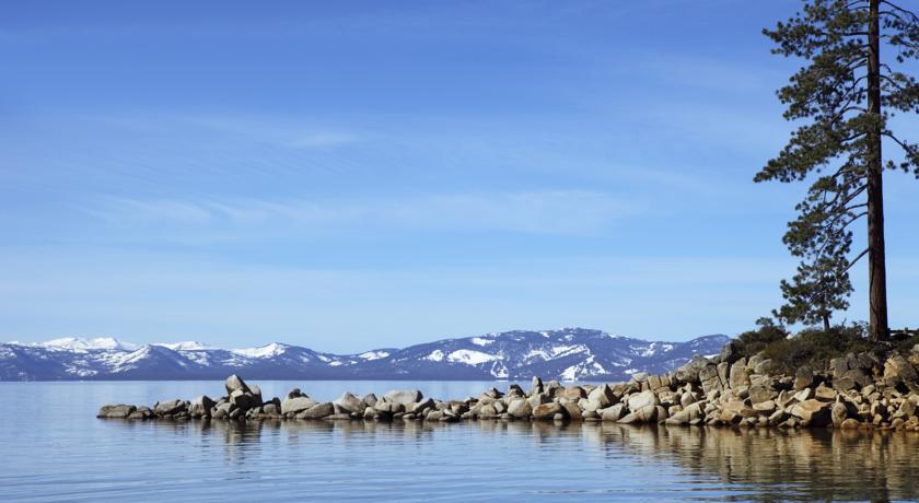 Harrahs Lake Tahoe