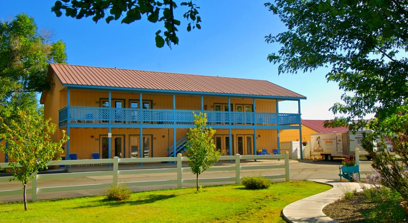 Healing Waters Resort & Spa