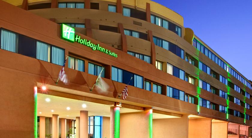 Holiday Inn & Suites Anaheim - Fullerton