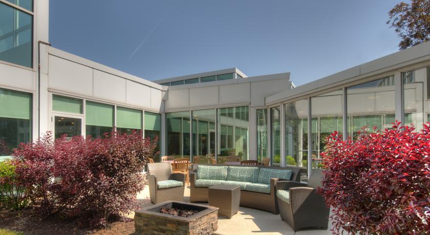 Holiday Inn  Chicago-Elk Grove