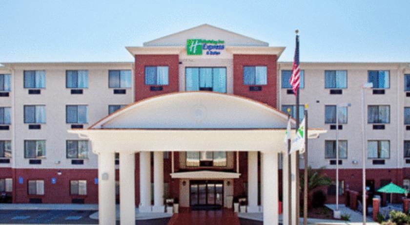 Holiday Inn Express & Suites Biloxi - Ocean Springs