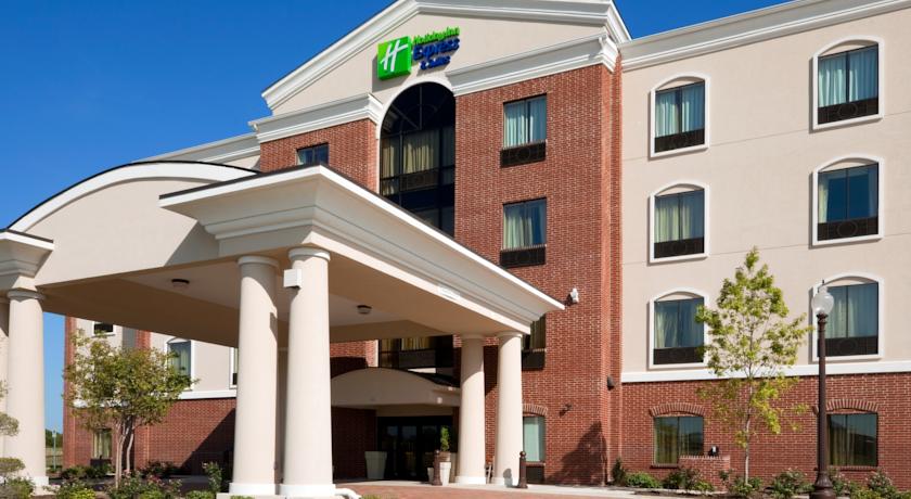 Holiday Inn Express & Suites Ennis