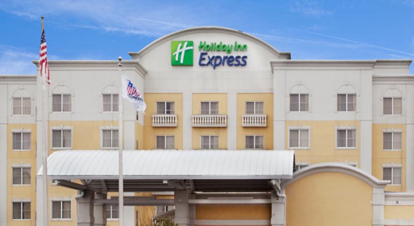 Holiday Inn Express & Suites Mooresville - Lake Norman