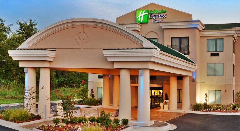 Holiday Inn Express & Suites Muskogee