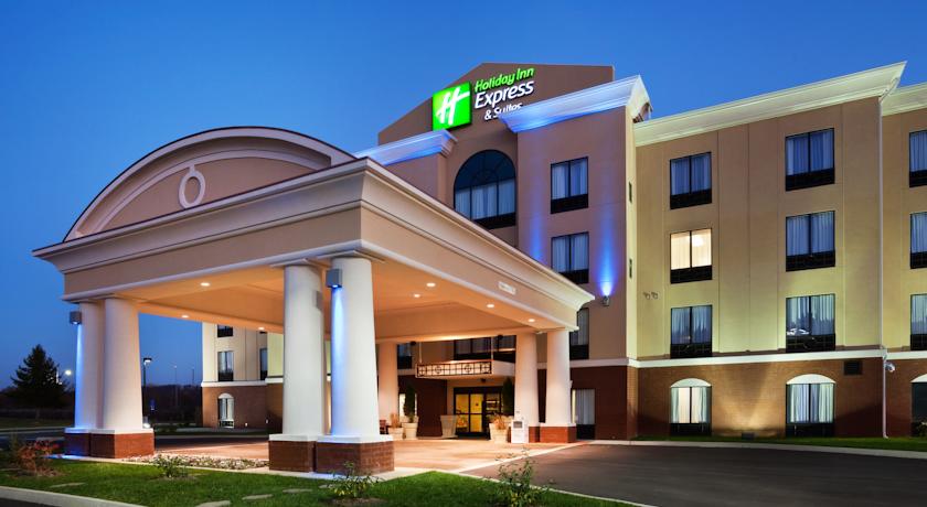 Holiday Inn Express & Suites Newport South