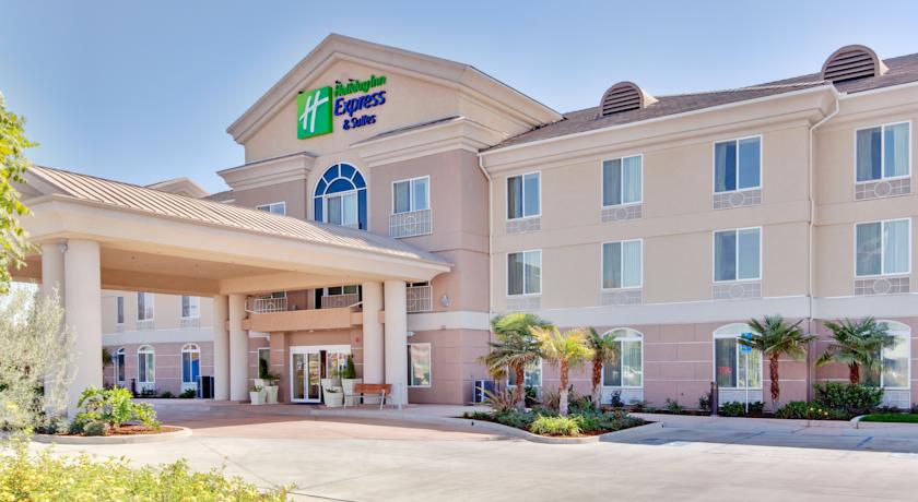 Holiday Inn Express & Suites Porterville