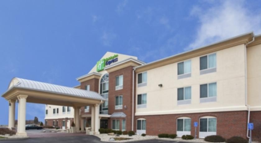 Holiday Inn Express Cincinnati-Blue Ash