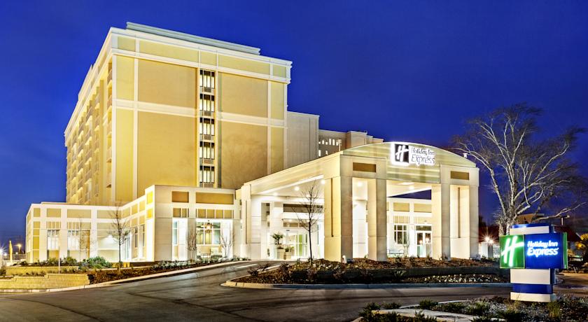 Holiday Inn Express Downtown Ashley River -ex Best Western Plus Charleston Downtown