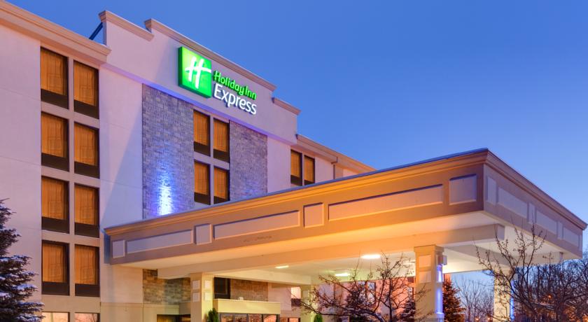 Holiday Inn Express Flint-Campus Area