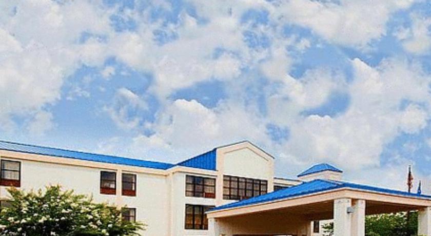 Holiday Inn Express Hillsborough -Durham Area