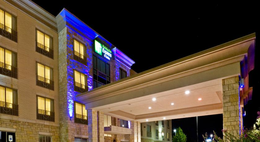 Holiday Inn Express Hotel & Suites Allen Twin Creeks