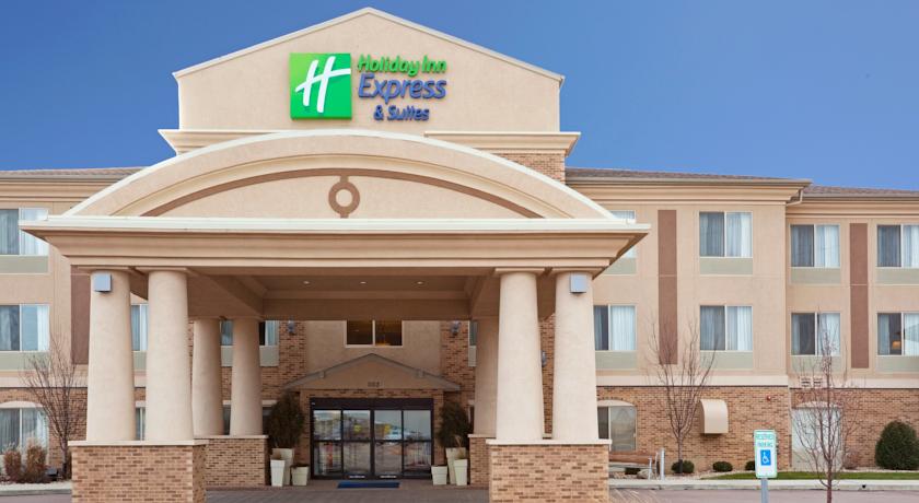 Holiday Inn Express Hotel & Suites Brandon