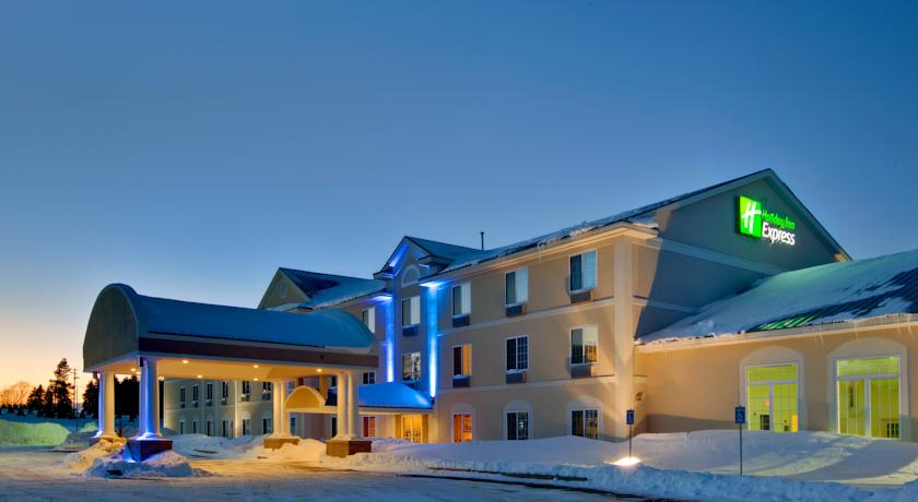 Holiday Inn Express Hotel & Suites Cadillac
