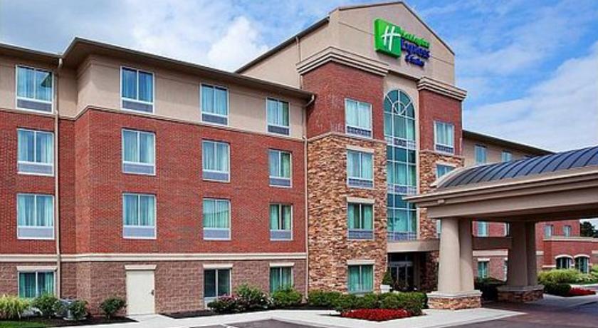 Holiday Inn Express Hotel & Suites Cincinnati - Mason