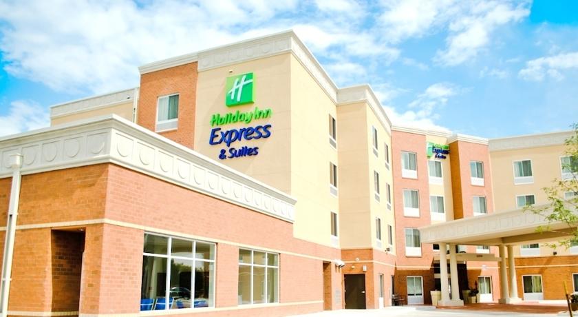 Holiday Inn Express Hotel & Suites Denver North - Thornton