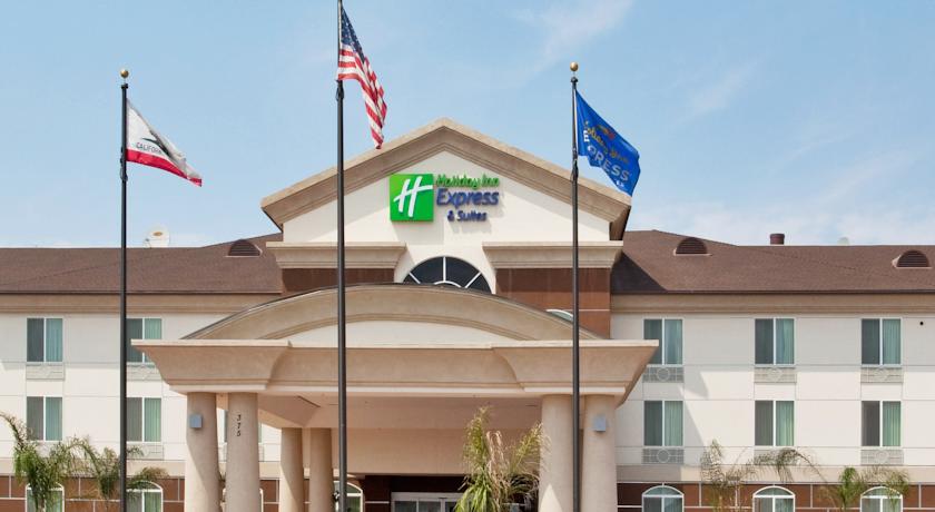 Holiday Inn Express Hotel & Suites Dinuba West