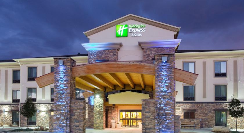 Holiday Inn Express Hotel & Suites Loveland