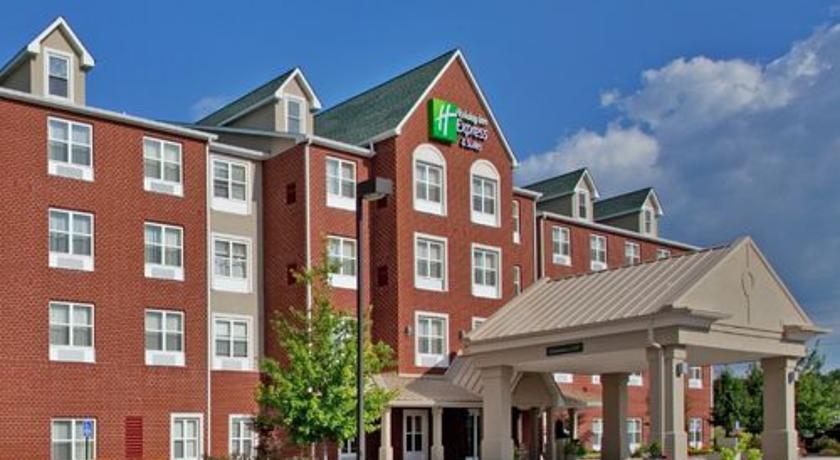 Holiday Inn Express Hotel & Suites OFallon