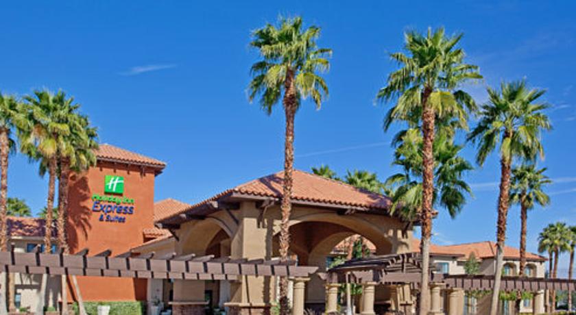 Holiday Inn Express Hotel & Suites Rancho Mirage - Palm Springs