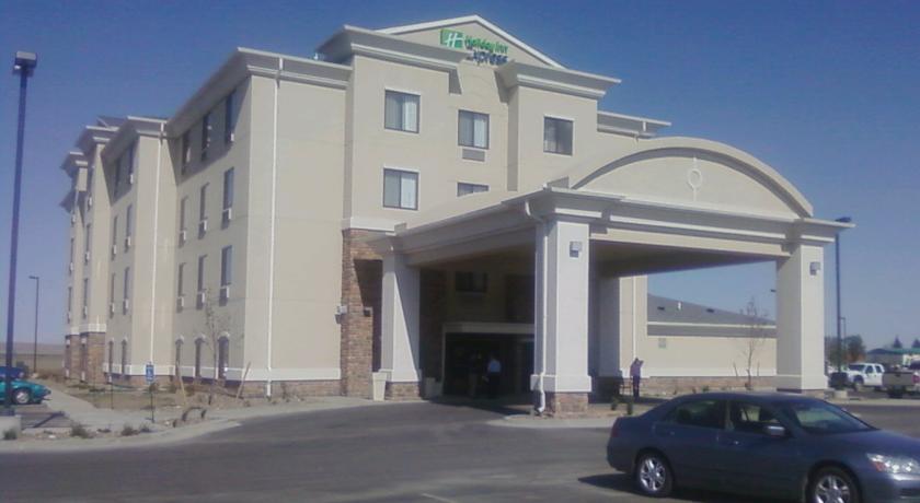 Holiday Inn Express Hotel & Suites Sidney
