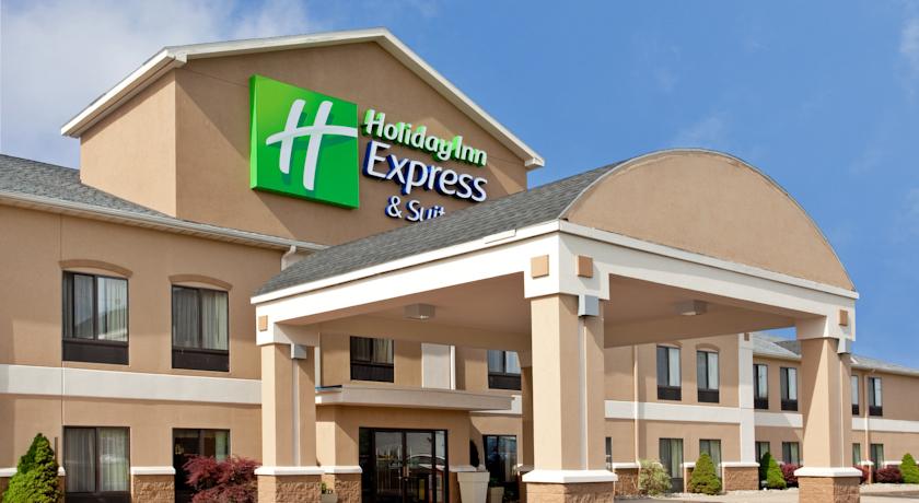 Holiday Inn Express Hotel & Suites Three Rivers