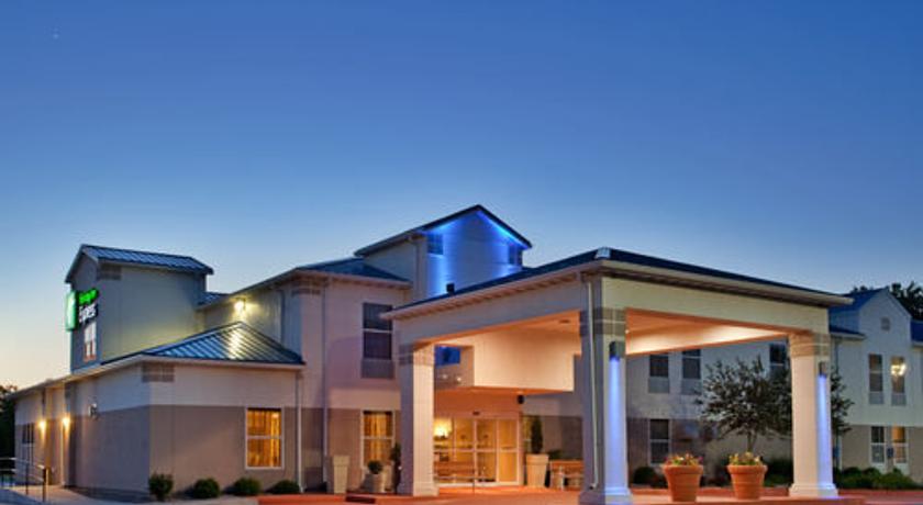 Holiday Inn Express Junction City