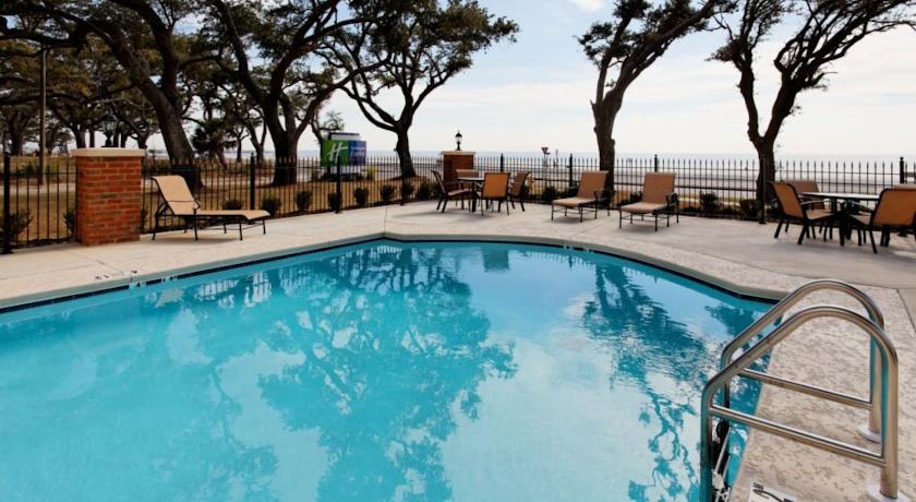 Holiday Inn Express Long Beach