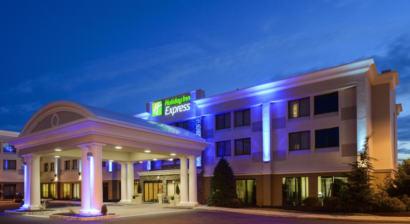 Holiday Inn Express Philadelphia Norheast - Bensalem EX Hampton Inn Philadelphia-Northeast Bensalem