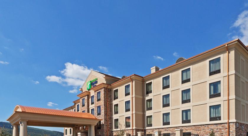 Holiday Inn Express Poteau