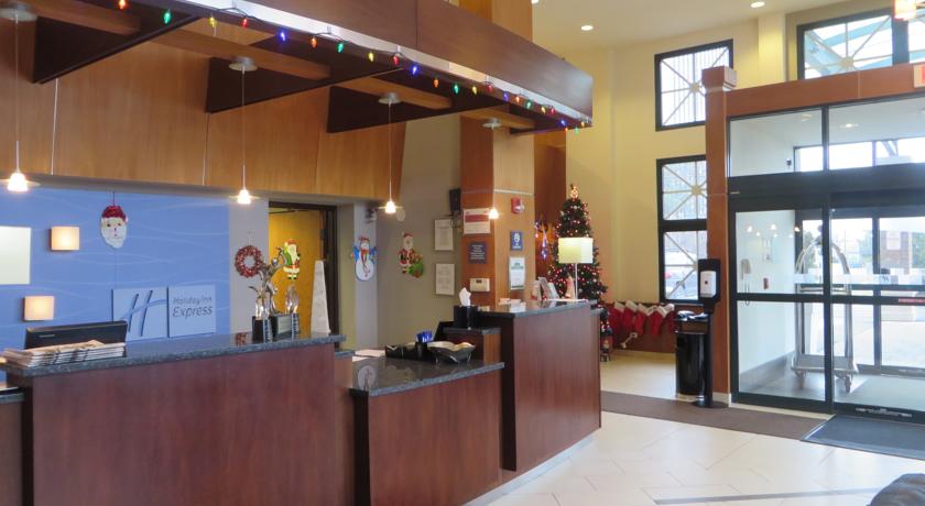 Holiday Inn Express Rolling Meadows - Schaumburg Area