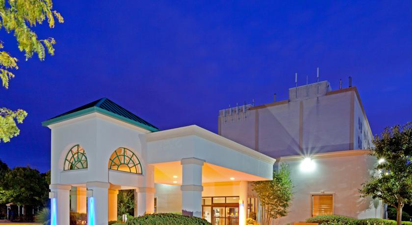 Holiday Inn Express Stony Brook-Long Island