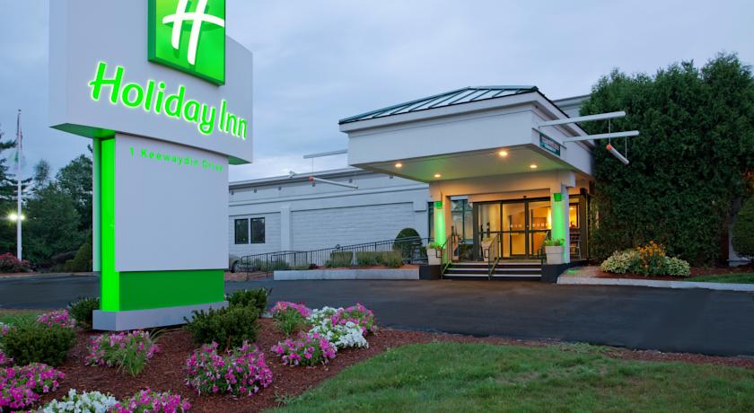 Holiday Inn Salem I-93 at Exit 2