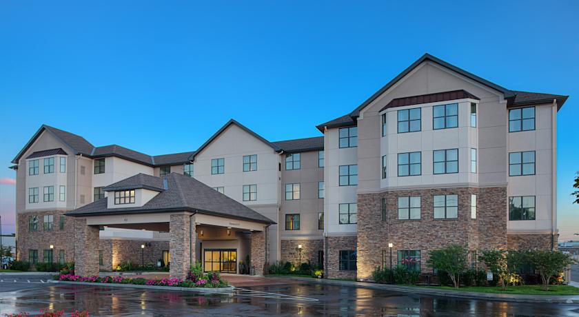 Homewood Suites by Hilton Carle Place - Garden City NY