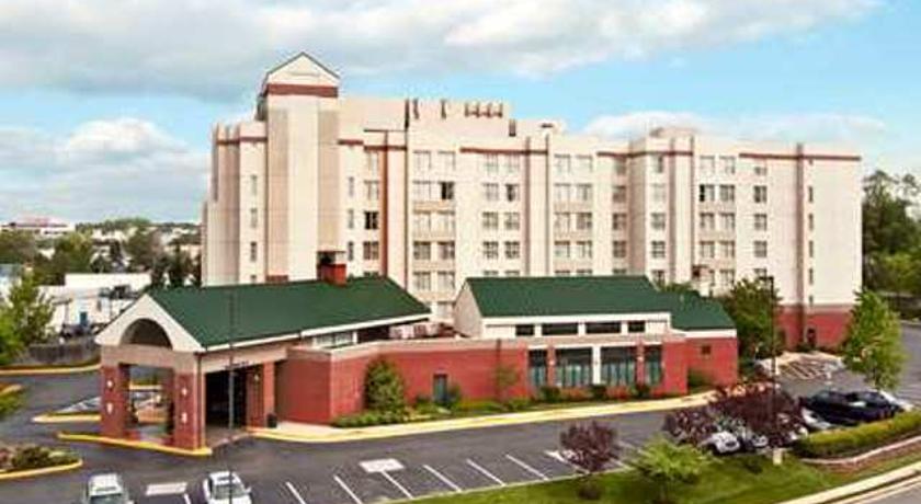 Homewood Suites Falls Church