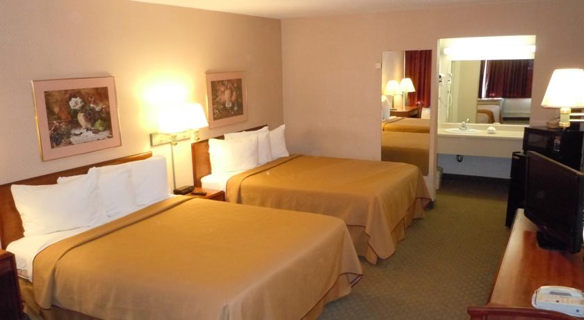 Howard Johnson Battle Creek