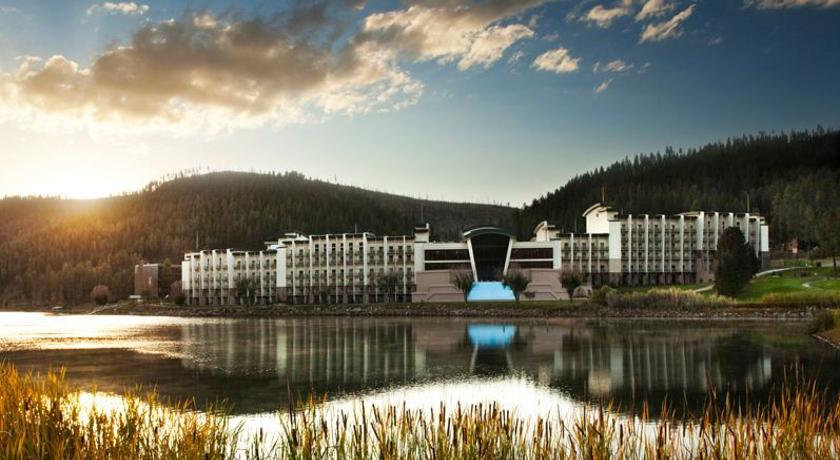 Inn Of The Mountain Gods