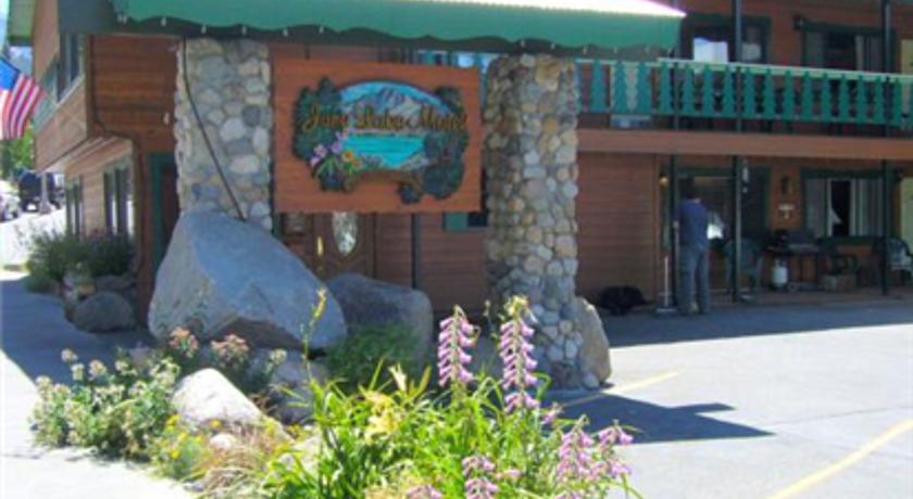 June Lake Pines Cottages