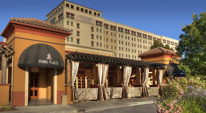 Kimpton Cypress Hotel