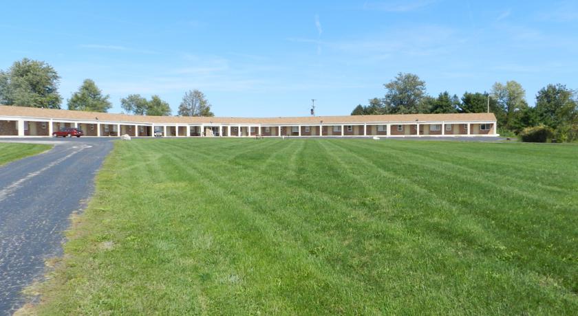 Knights Inn Pittsfield