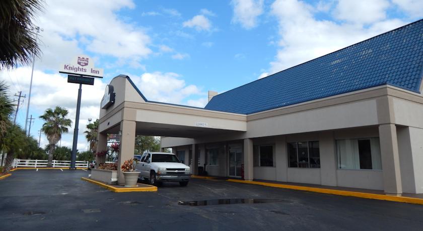Knights Inn Plant City