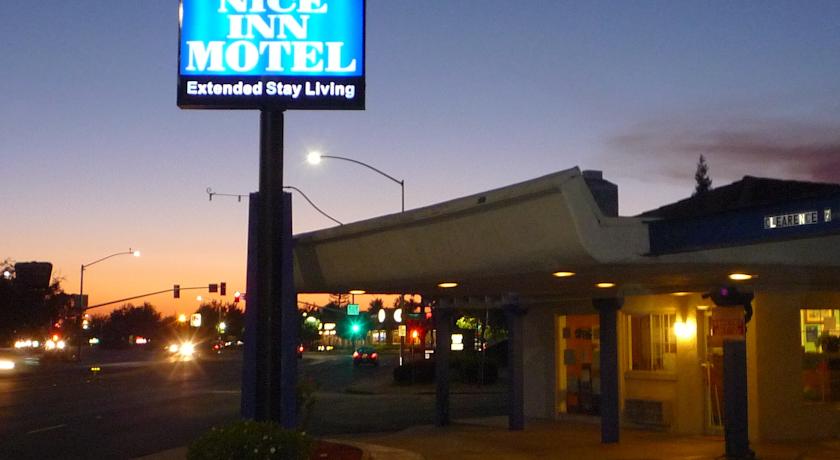 Knights Inn Yuba City