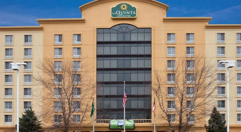 La Quinta Inn & Suites Cincinnati Sharonville