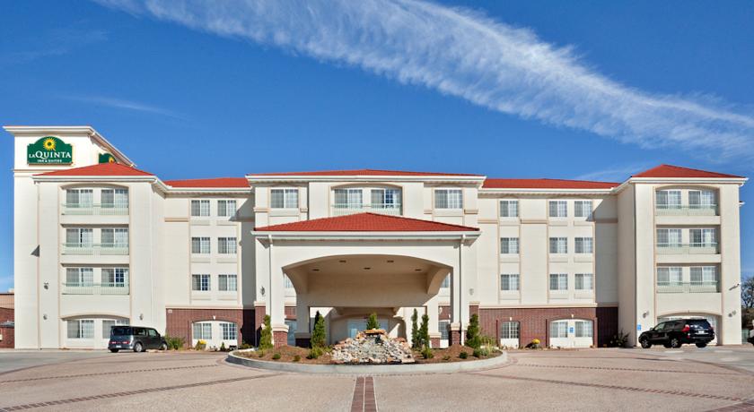 La Quinta Inn & Suites Dodge City