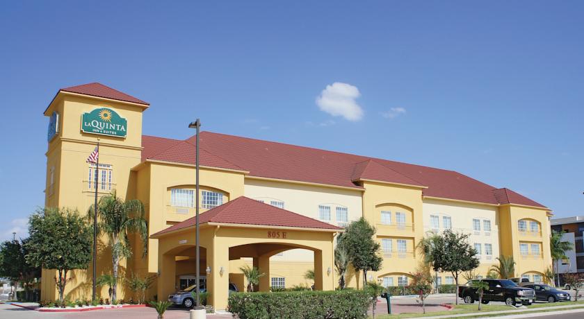 La Quinta Inn & Suites Mission at West McAllen