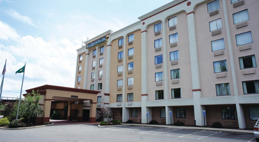 La Quinta Inn & Suites New Britain - Farmington
