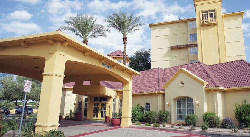 La Quinta Inn & Suites Phoenix Mesa West