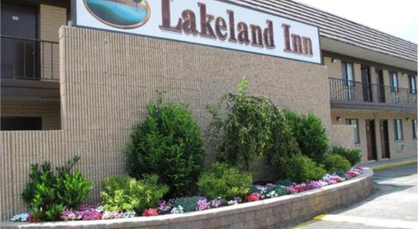 Lakeland Inn